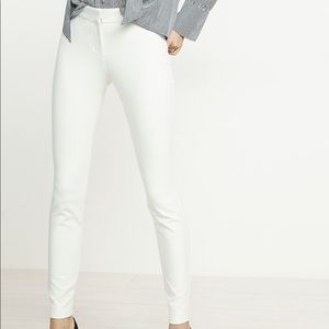NWT skinny extreme stretch pants